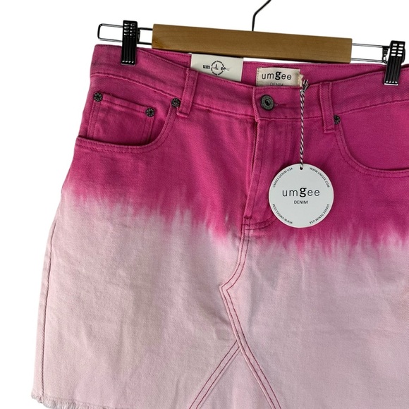 NWT Umgee Pink Ombre Denim Mini Skirt Size Large Gradient Dip Dye Raw Hem Y2 - Picture 7 of 13